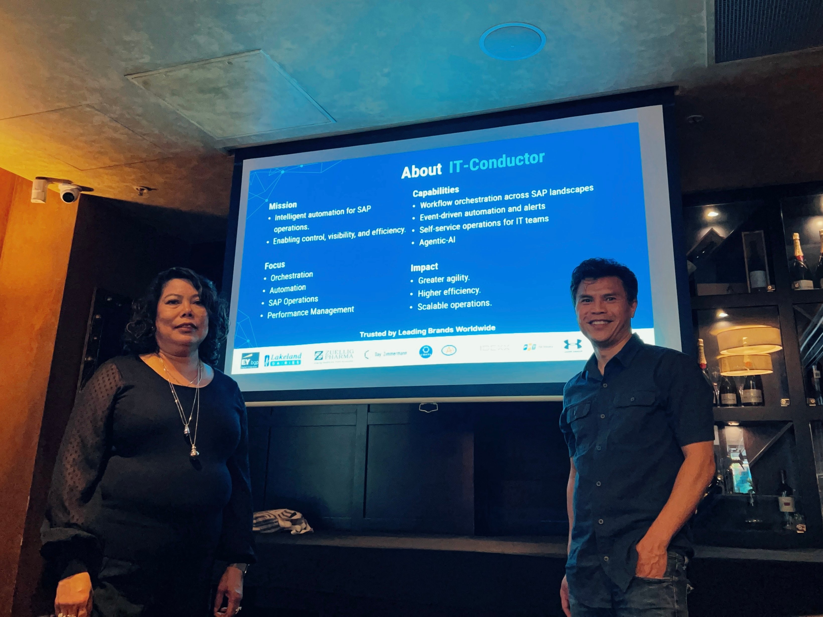 IT-Conductor SAP Networking Event - Linh and Winnie